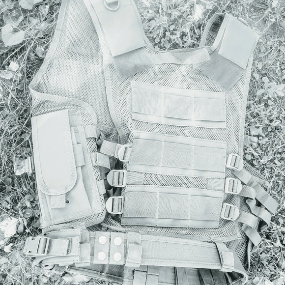 Loaded gear - Picture 2 of 2